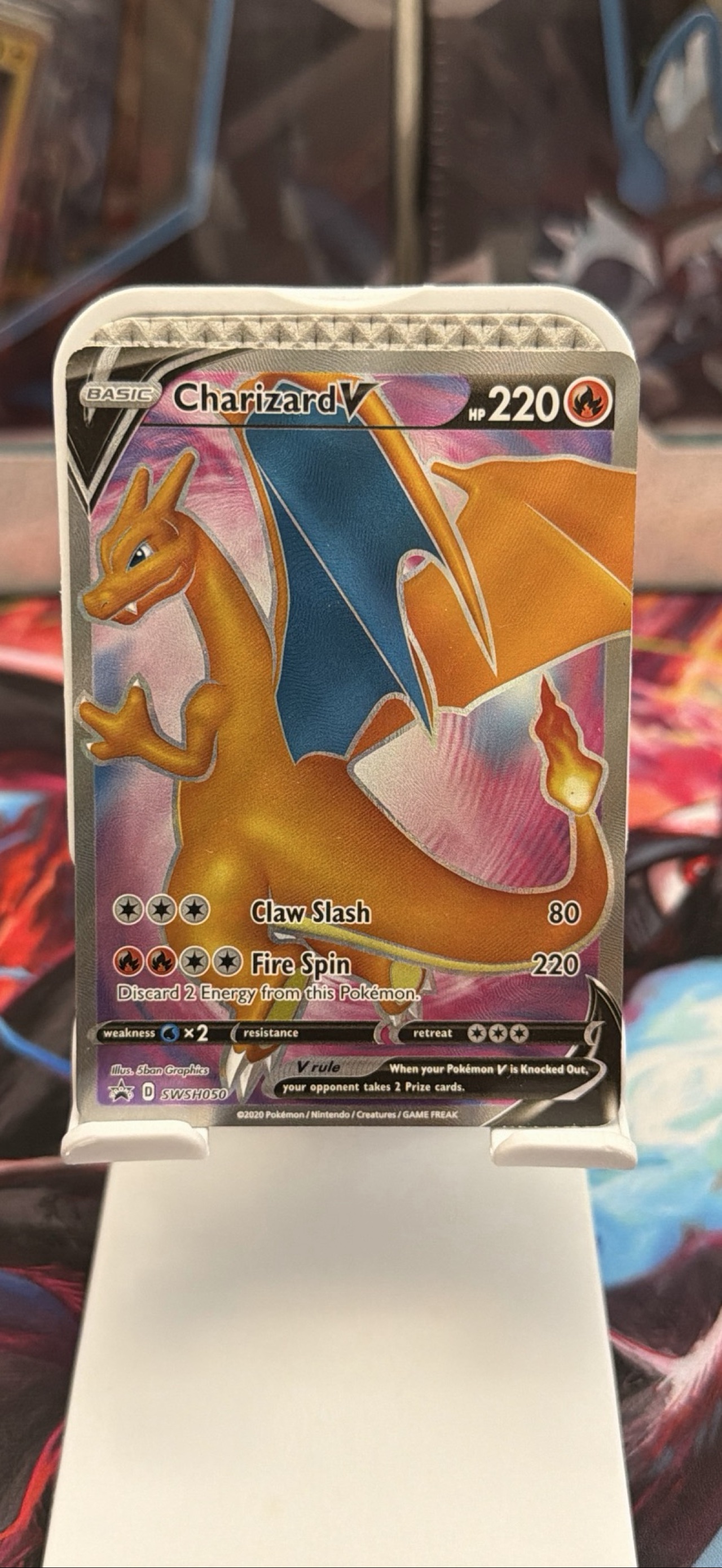 Charizard V SWSH050 - SWSH: Sword & Shield Promo Cards - Pokémon